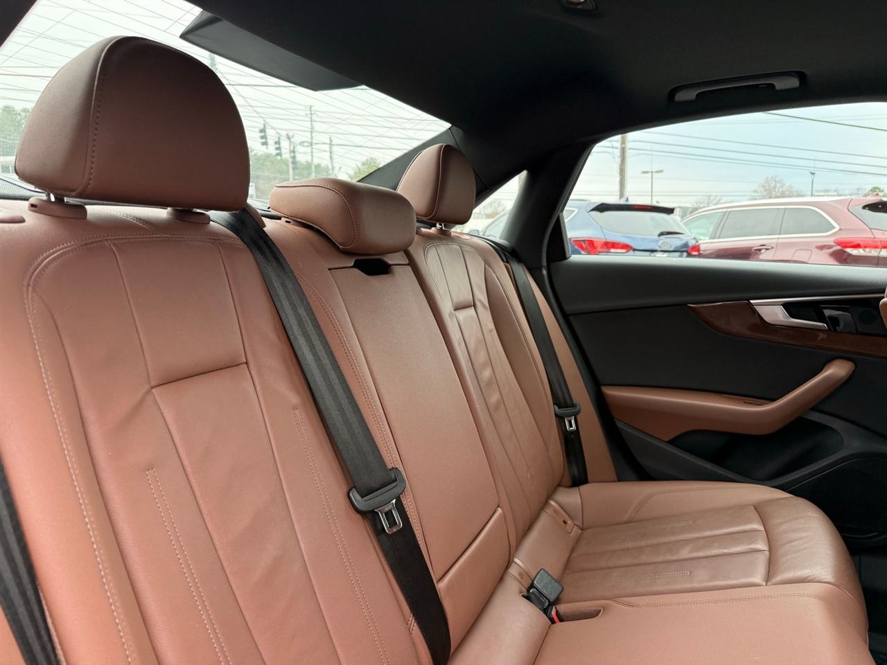 Audi A4 Sedan Premium 40 TFSI quattro 2021