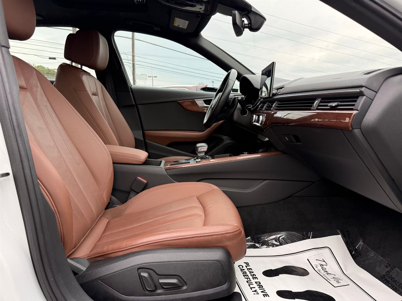 Audi A4 Sedan Premium 40 TFSI quattro 2021