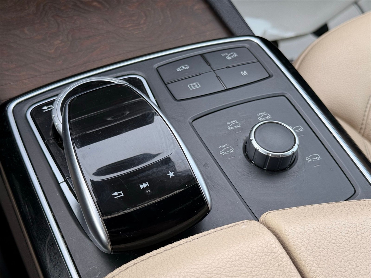 Mercedes-Benz GLS GLS 450 4MATIC SUV 2017