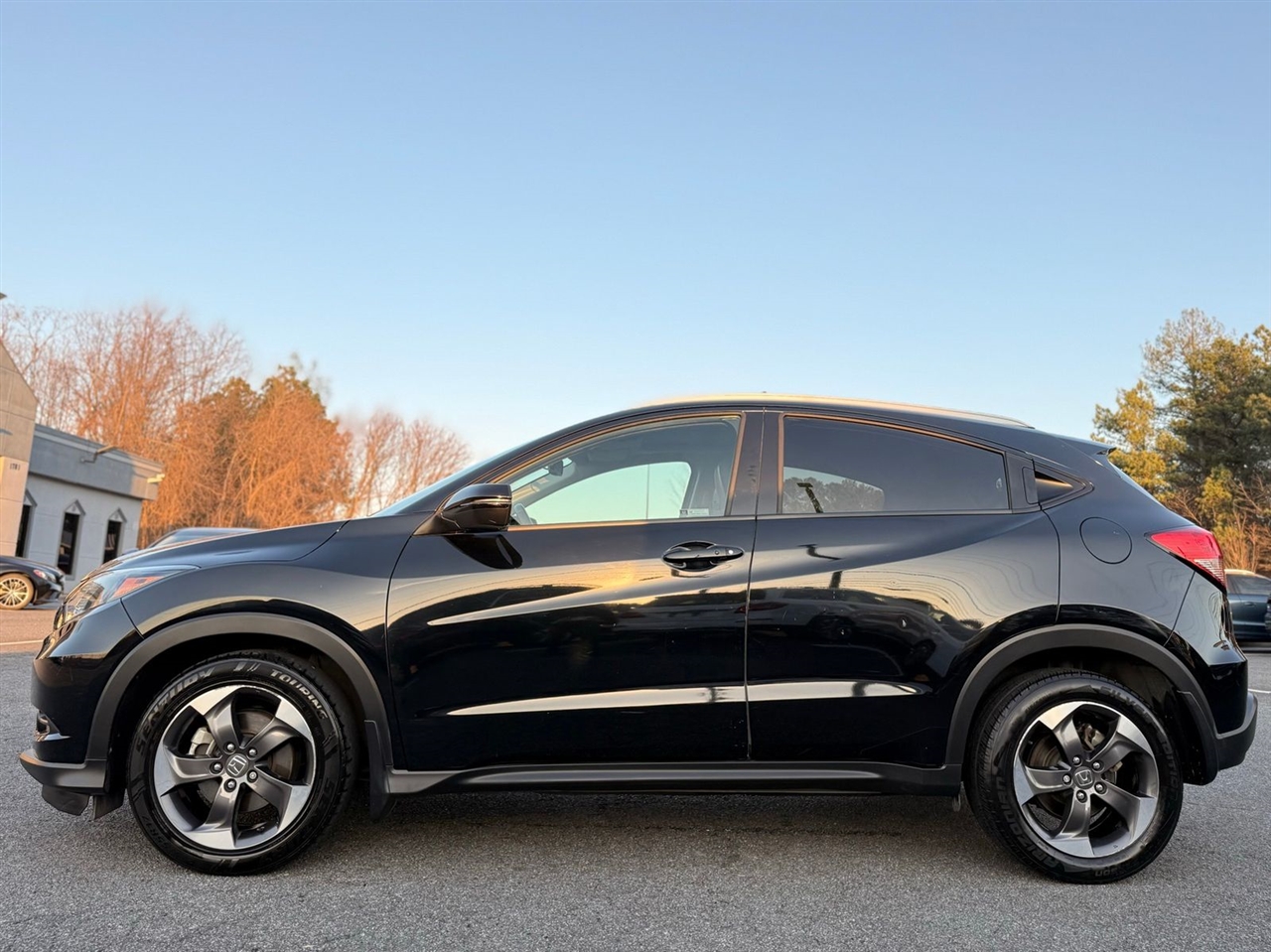 Honda HR-V EX-L Navi 2WD CVT 2018