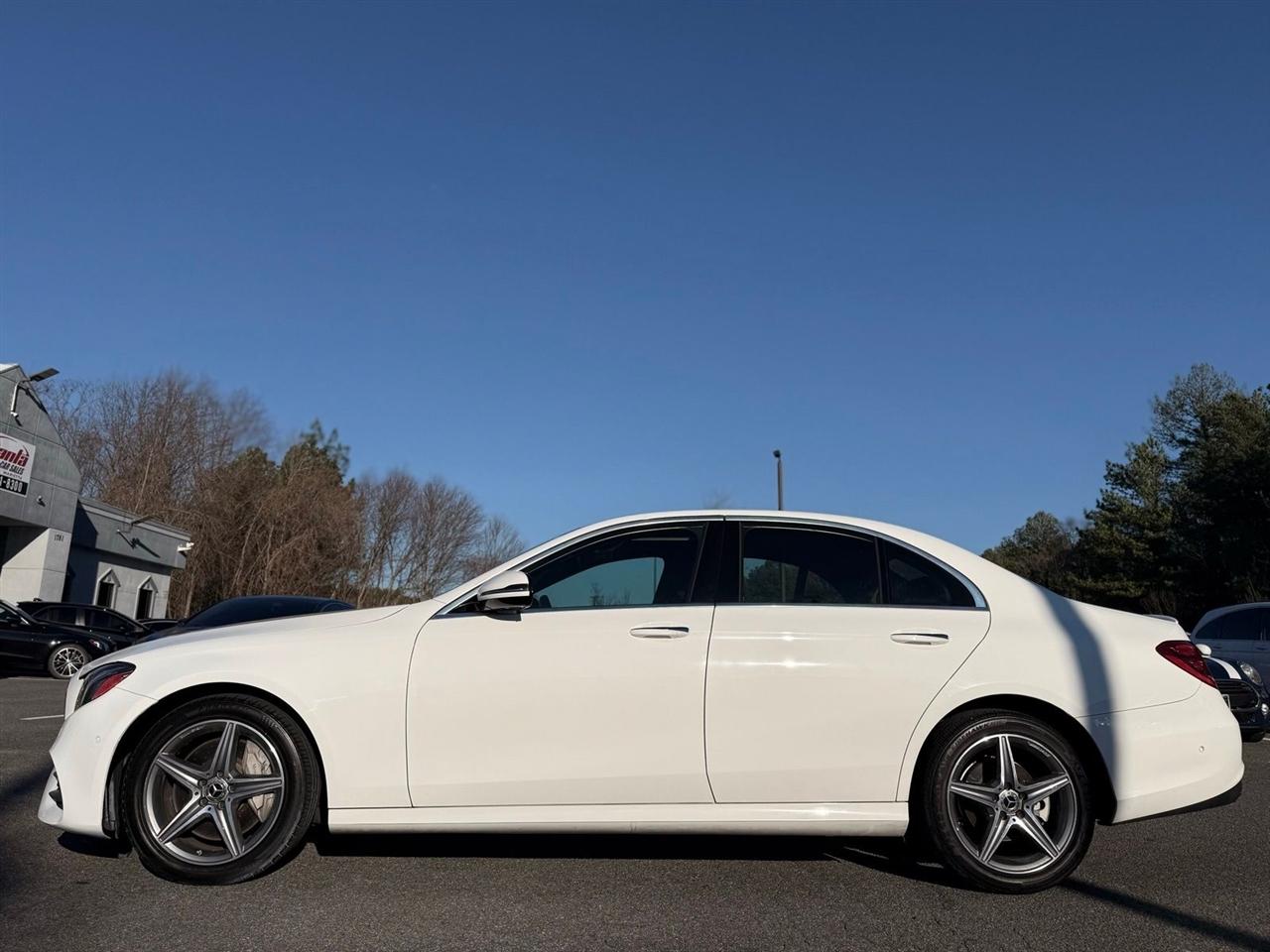 Mercedes-Benz E-Class E 300 Sport 4MATIC Sedan 2017