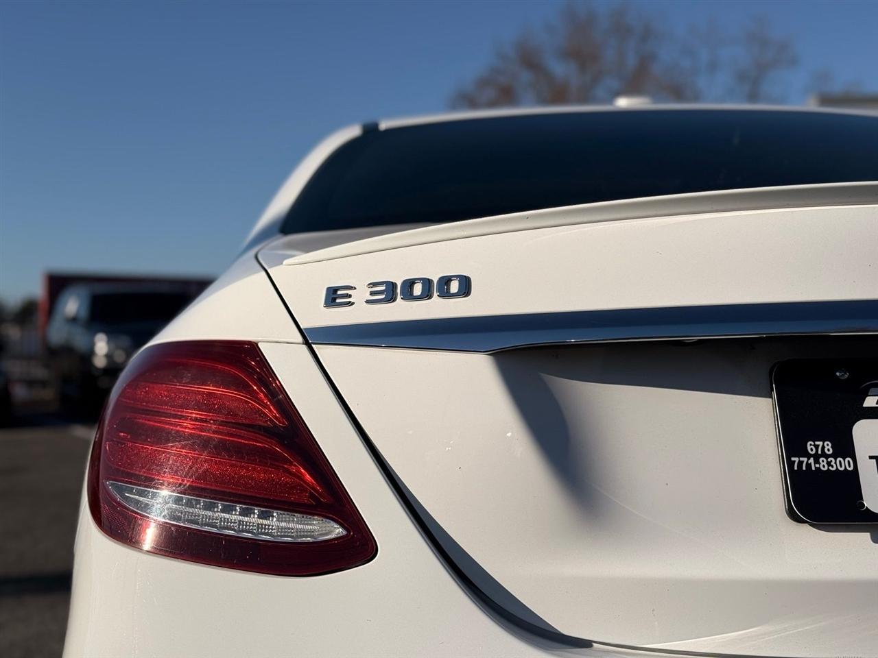 Mercedes-Benz E-Class E 300 Sport 4MATIC Sedan 2017