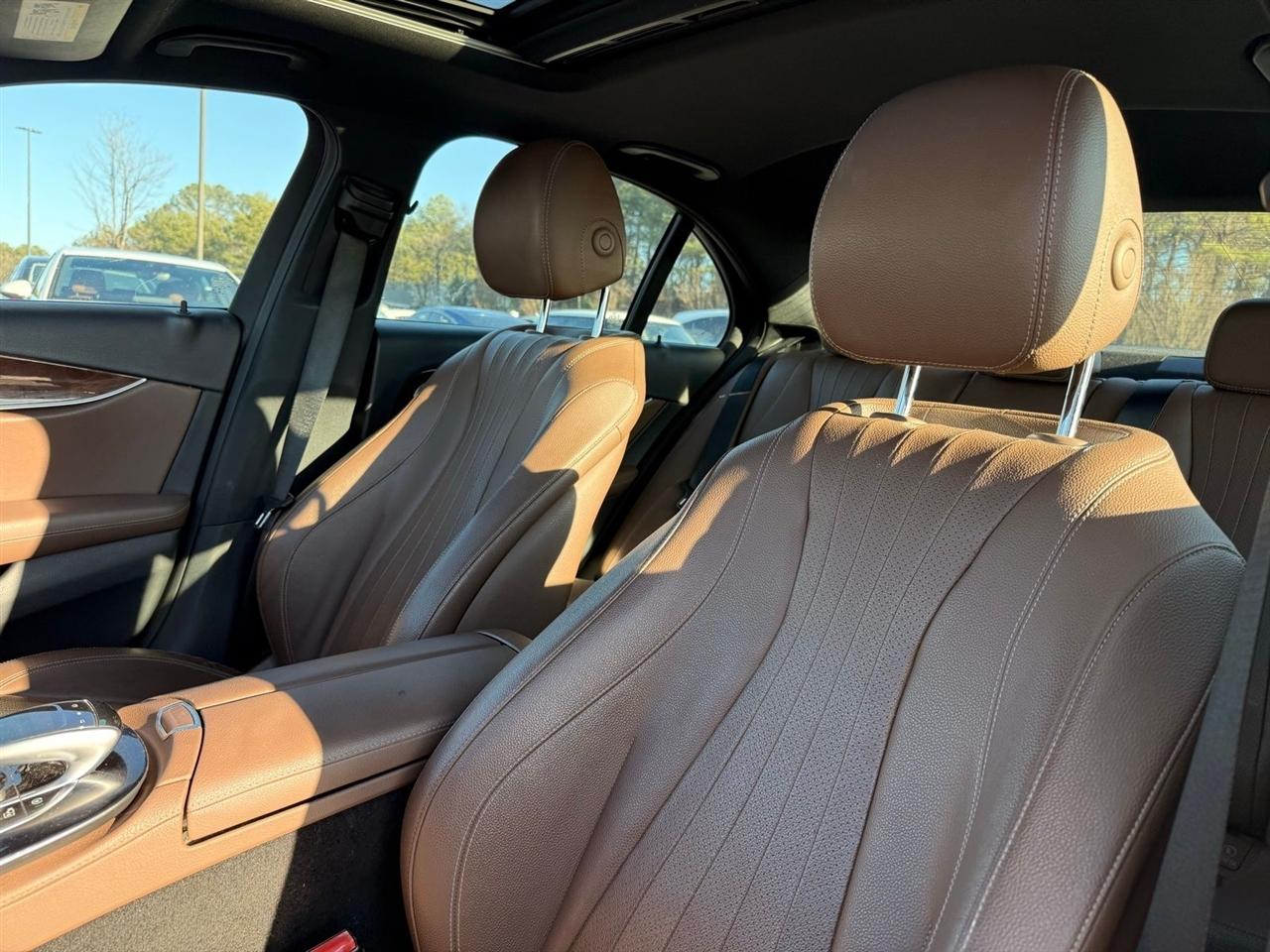 Mercedes-Benz E-Class E 300 Sport 4MATIC Sedan 2017