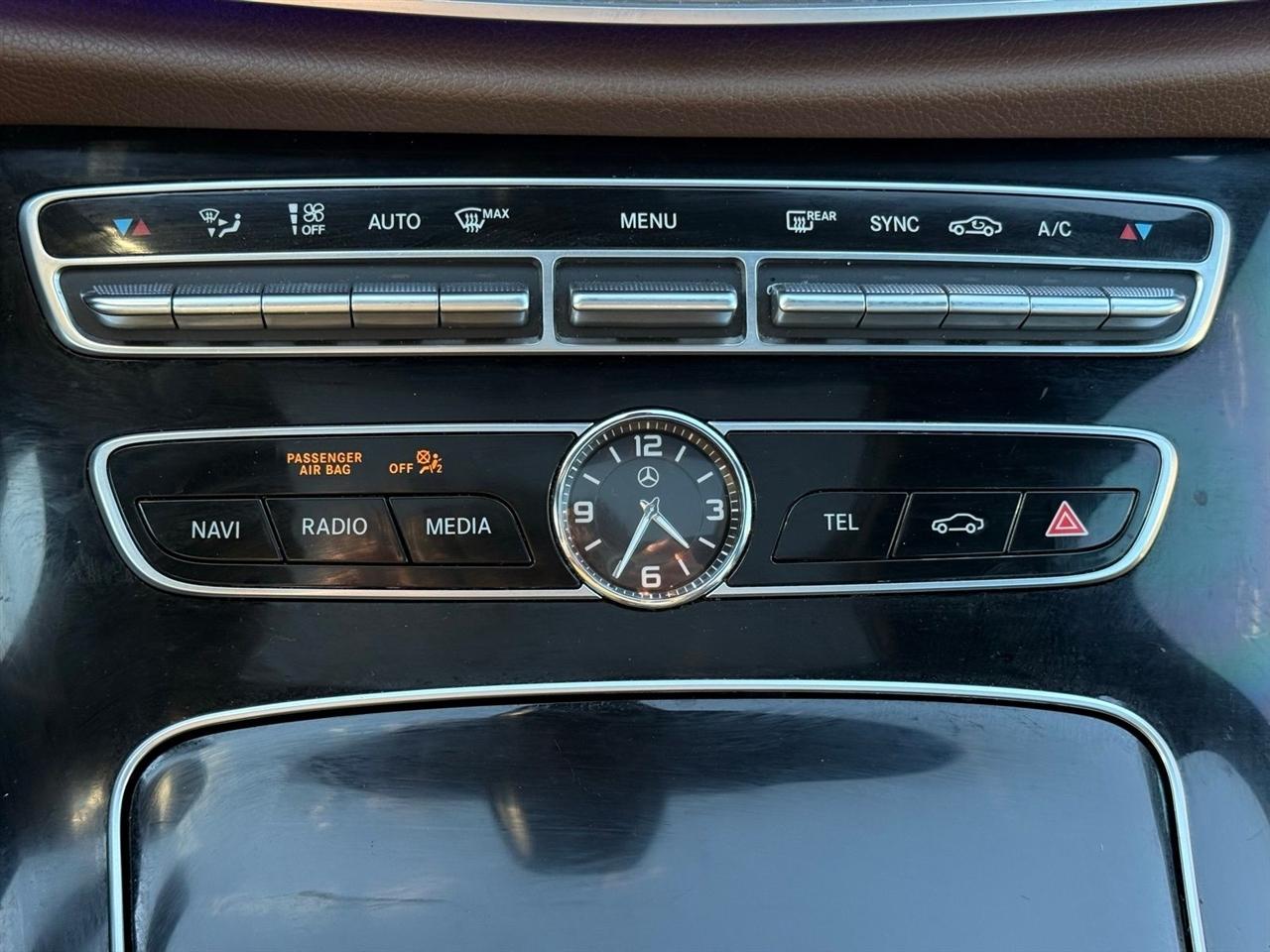 Mercedes-Benz E-Class E 300 Sport 4MATIC Sedan 2017