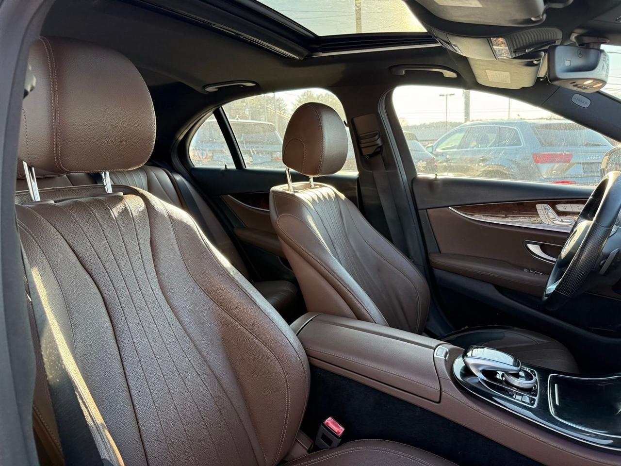 Mercedes-Benz E-Class E 300 Sport 4MATIC Sedan 2017