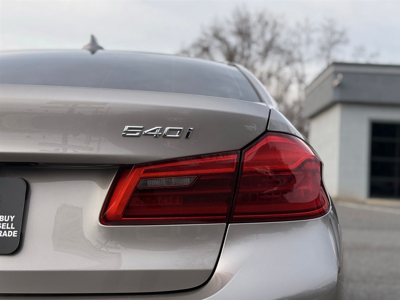 BMW 5 Series 540i xDrive Sedan 2017