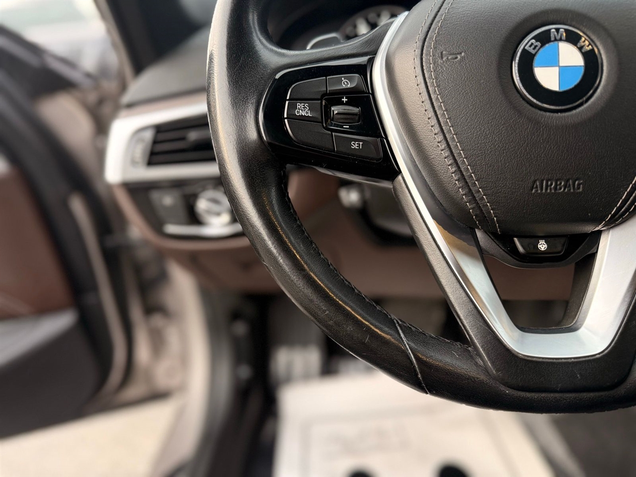 BMW 5 Series 540i xDrive Sedan 2017