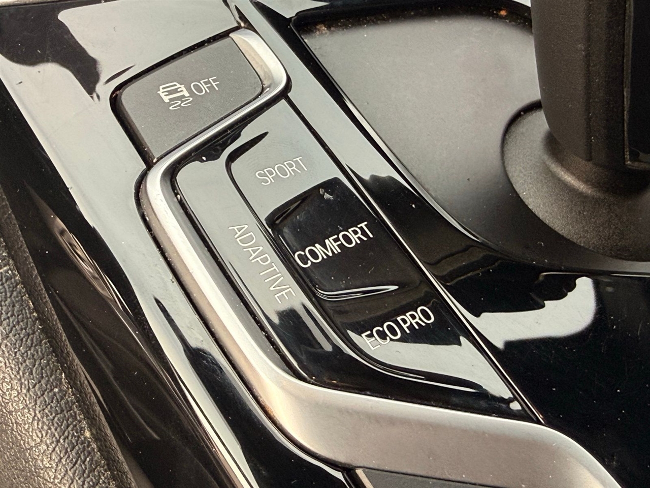 BMW 5 Series 540i xDrive Sedan 2017