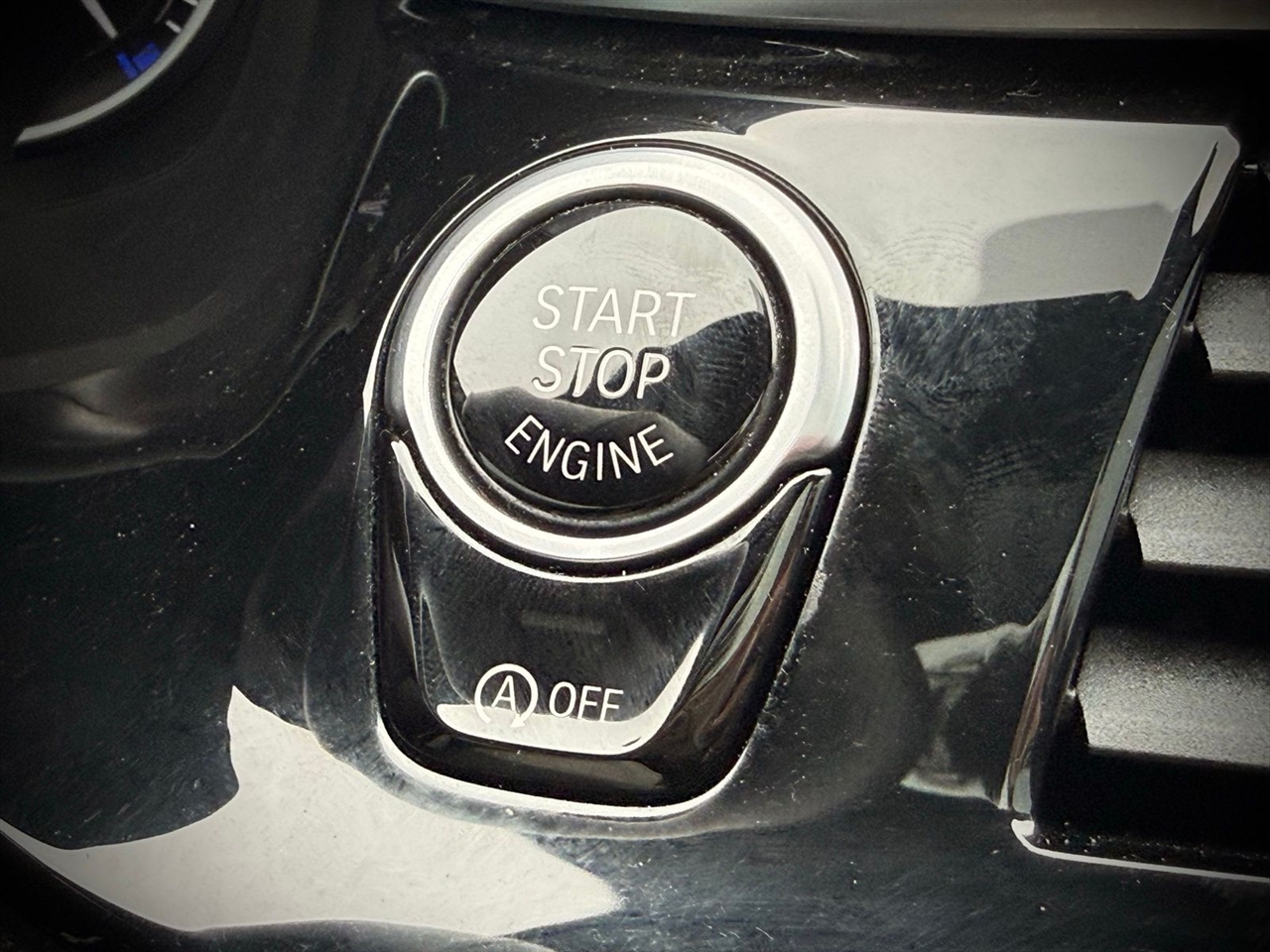 BMW 5 Series 530i xDrive Sedan 2019