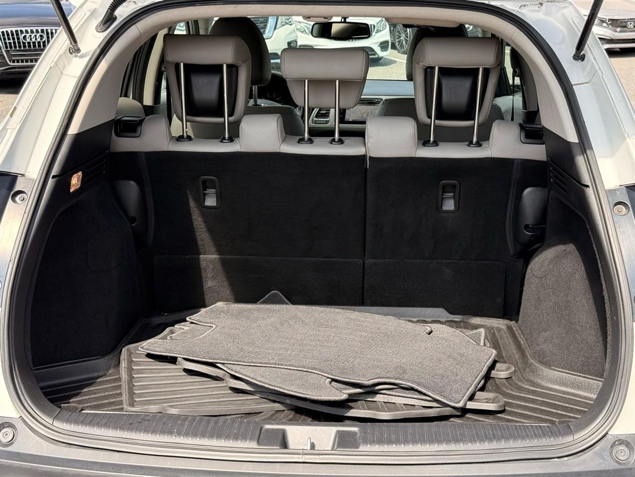 Honda HR-V AWD 4dr CVT EX-L w/Navi 2016