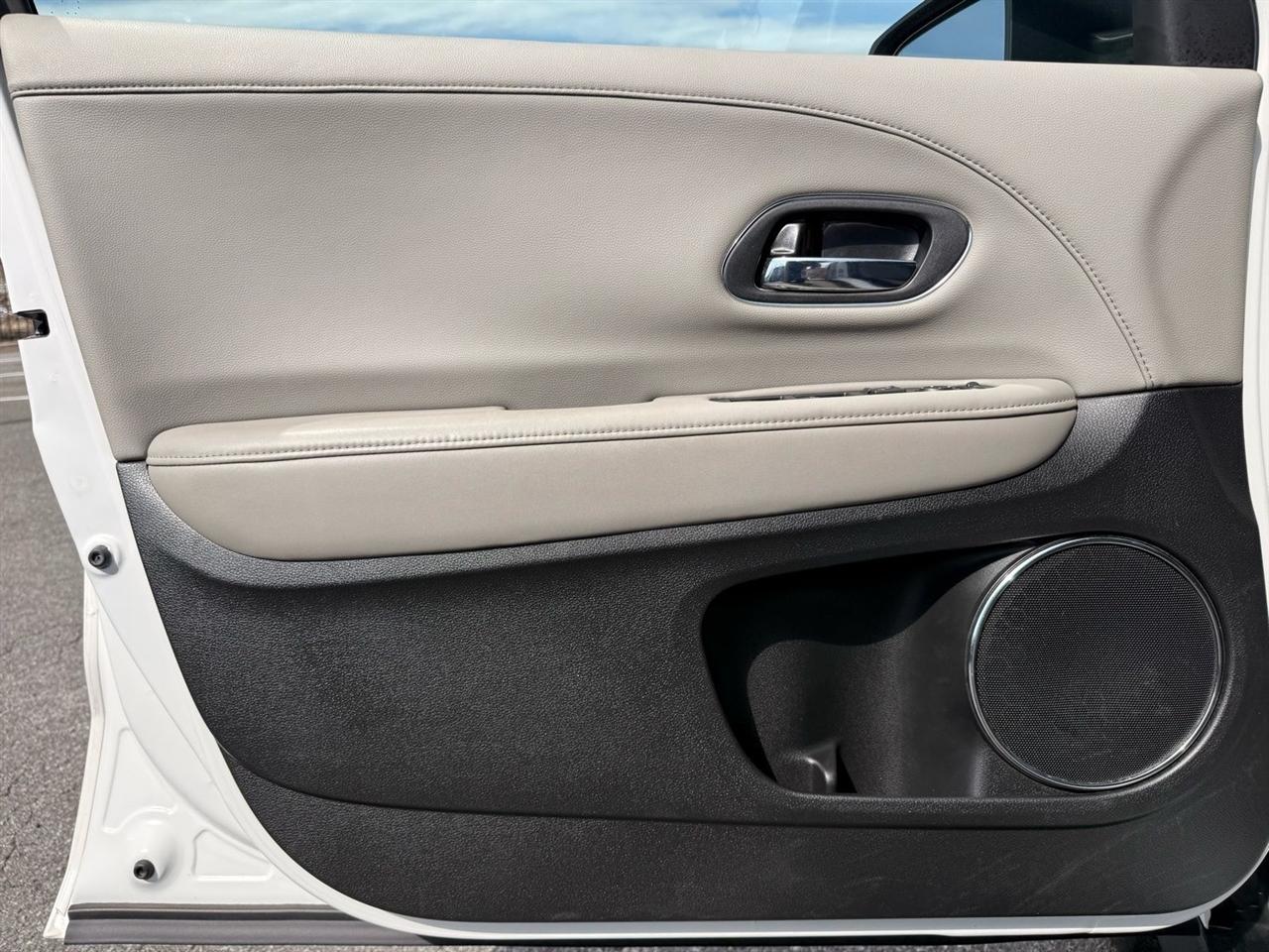 Honda HR-V AWD 4dr CVT EX-L w/Navi 2016