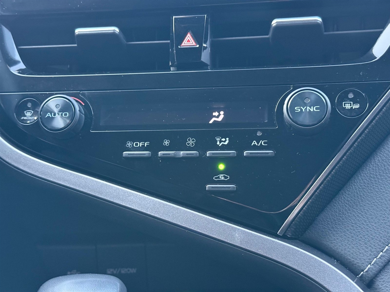 Toyota Camry XSE Auto (Natl) 2021