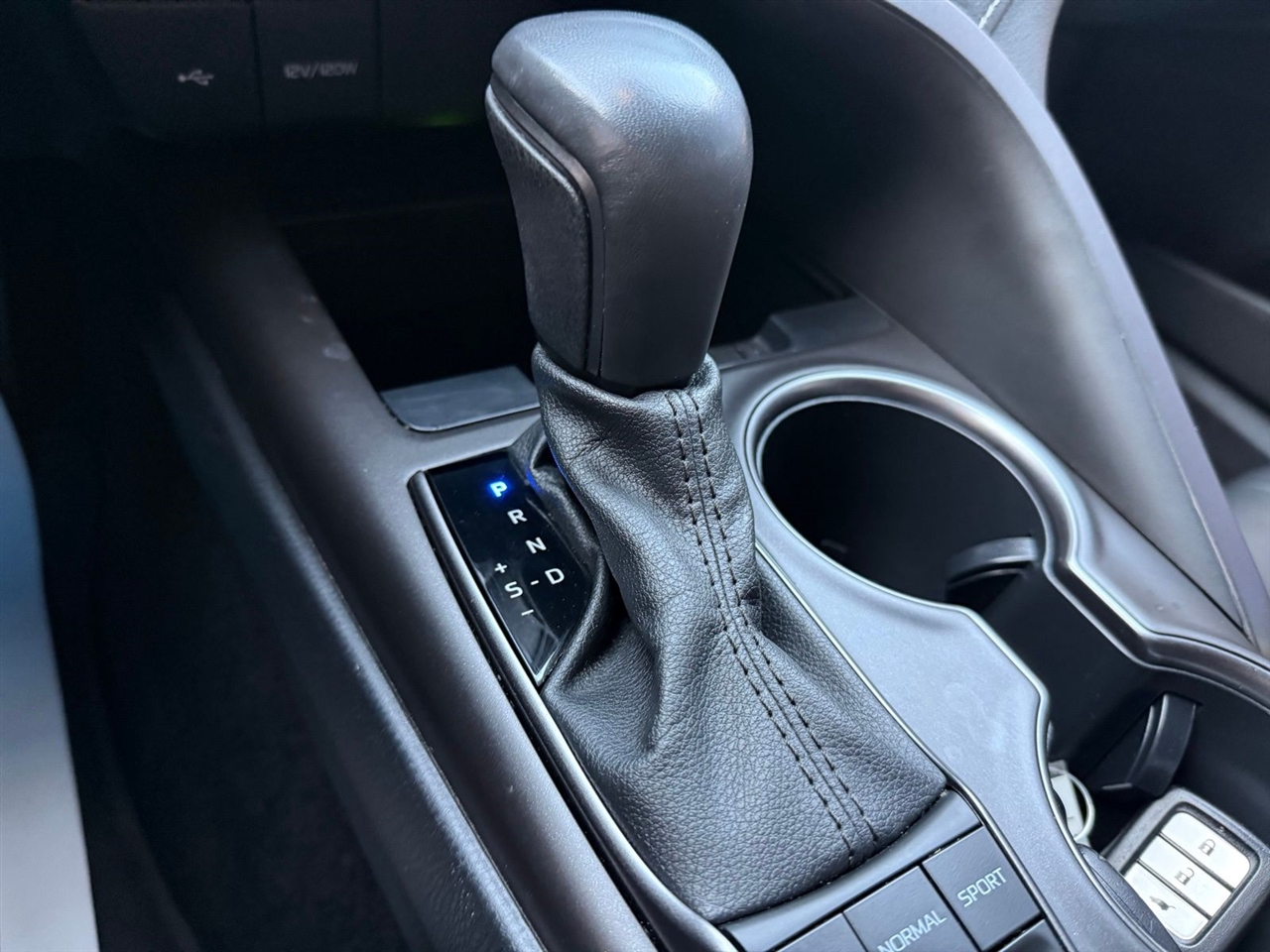 Toyota Camry XSE Auto (Natl) 2021