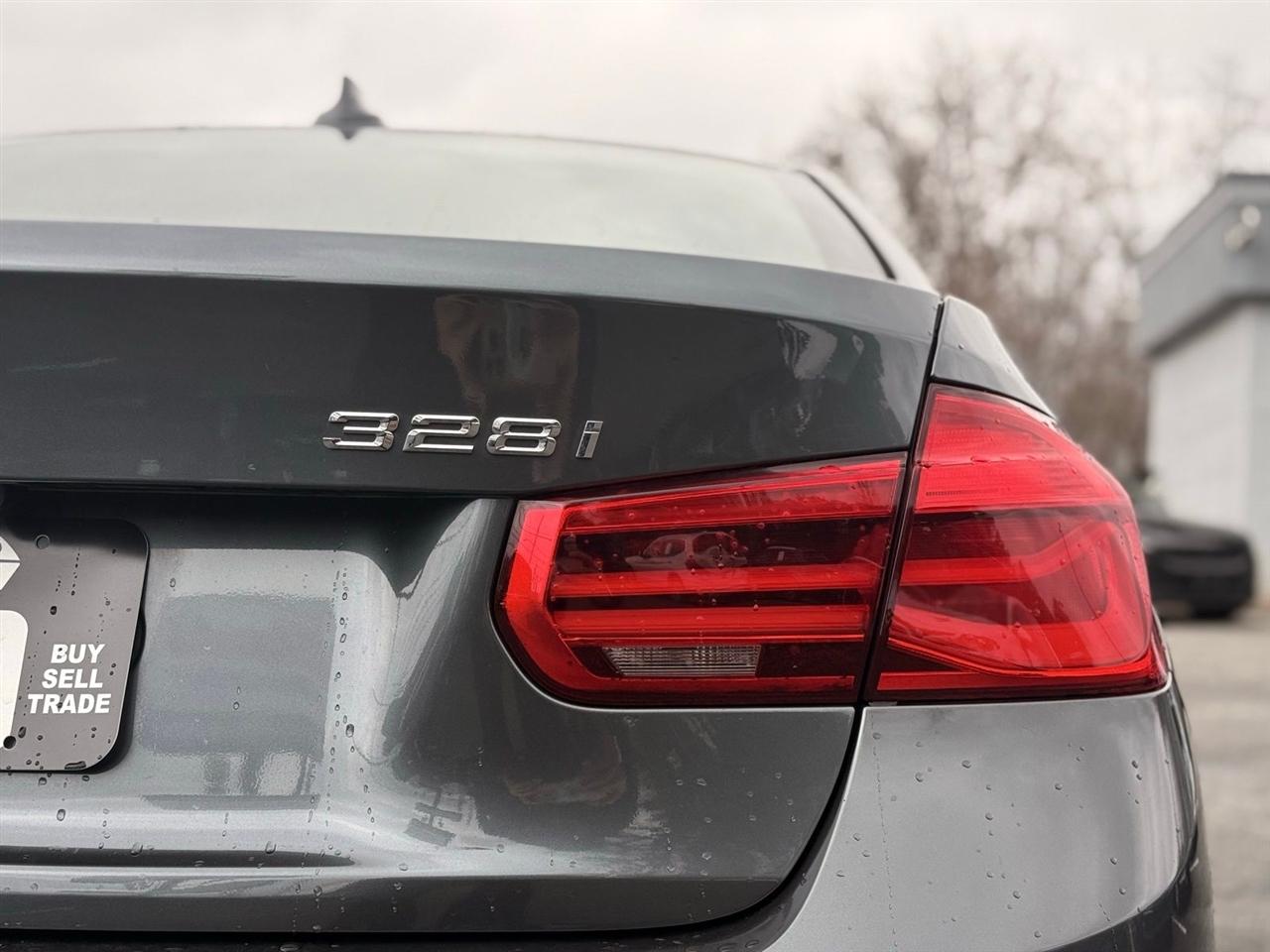 BMW 3 Series 4dr Sdn 328i xDrive AWD SULEV South Africa 2016