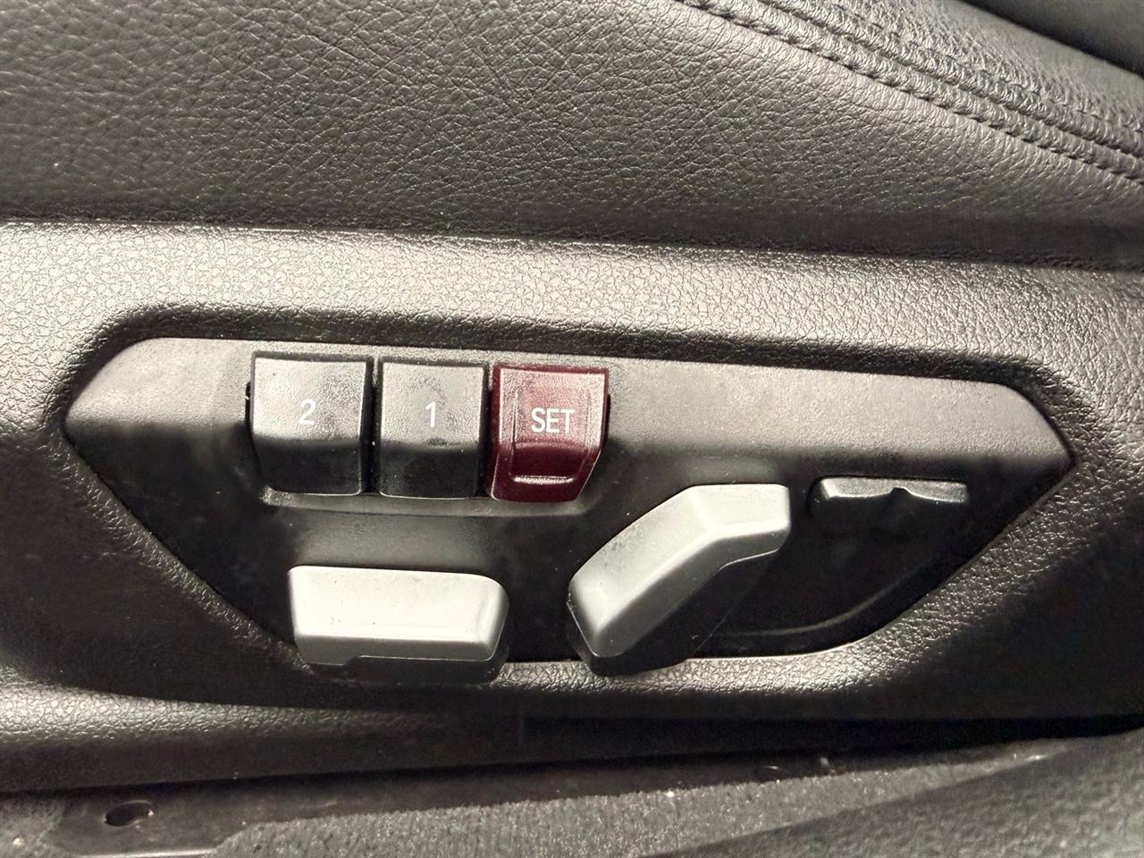 BMW 3 Series 4dr Sdn 328i xDrive AWD SULEV South Africa 2016