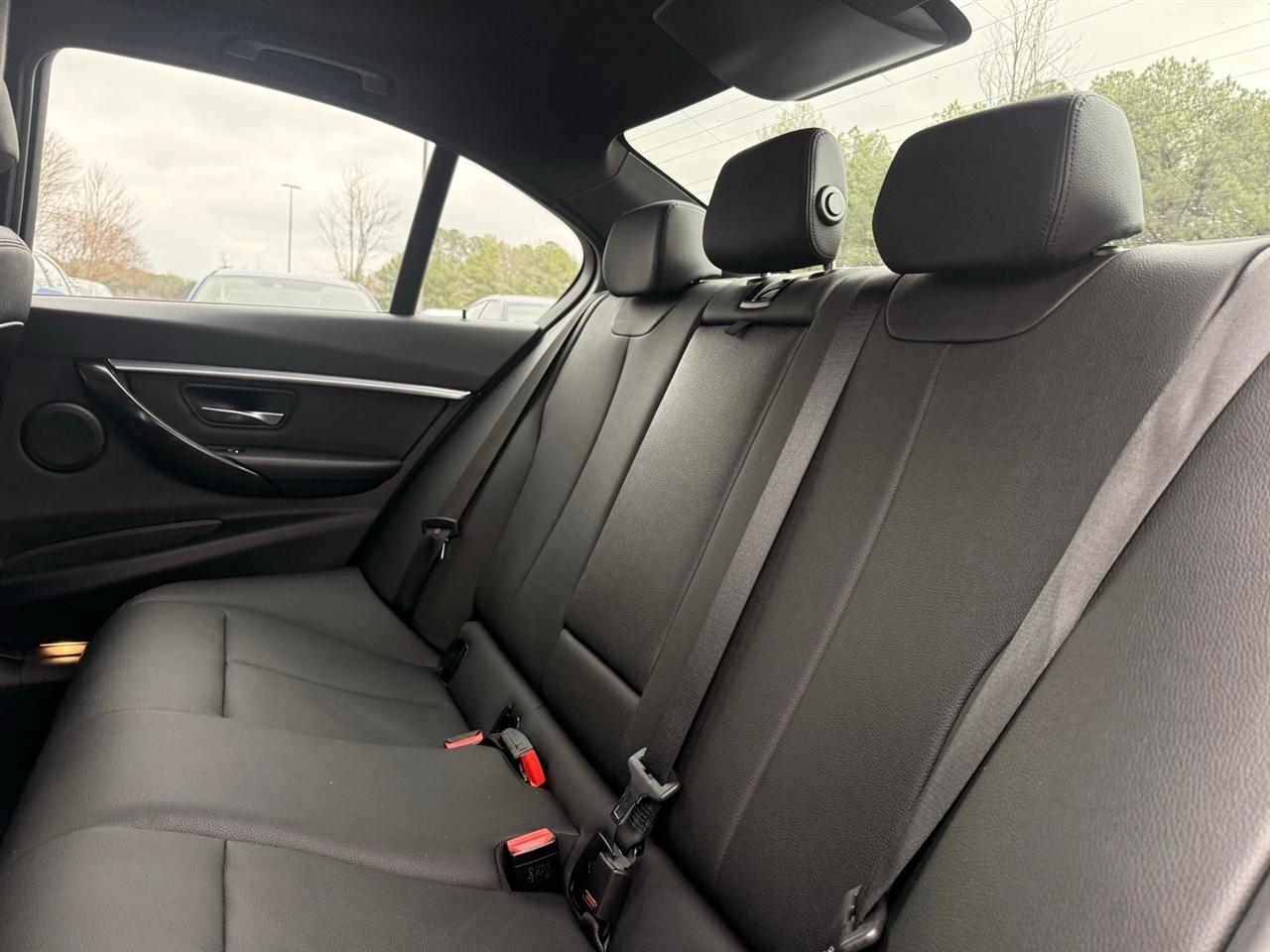 BMW 3 Series 4dr Sdn 328i xDrive AWD SULEV South Africa 2016