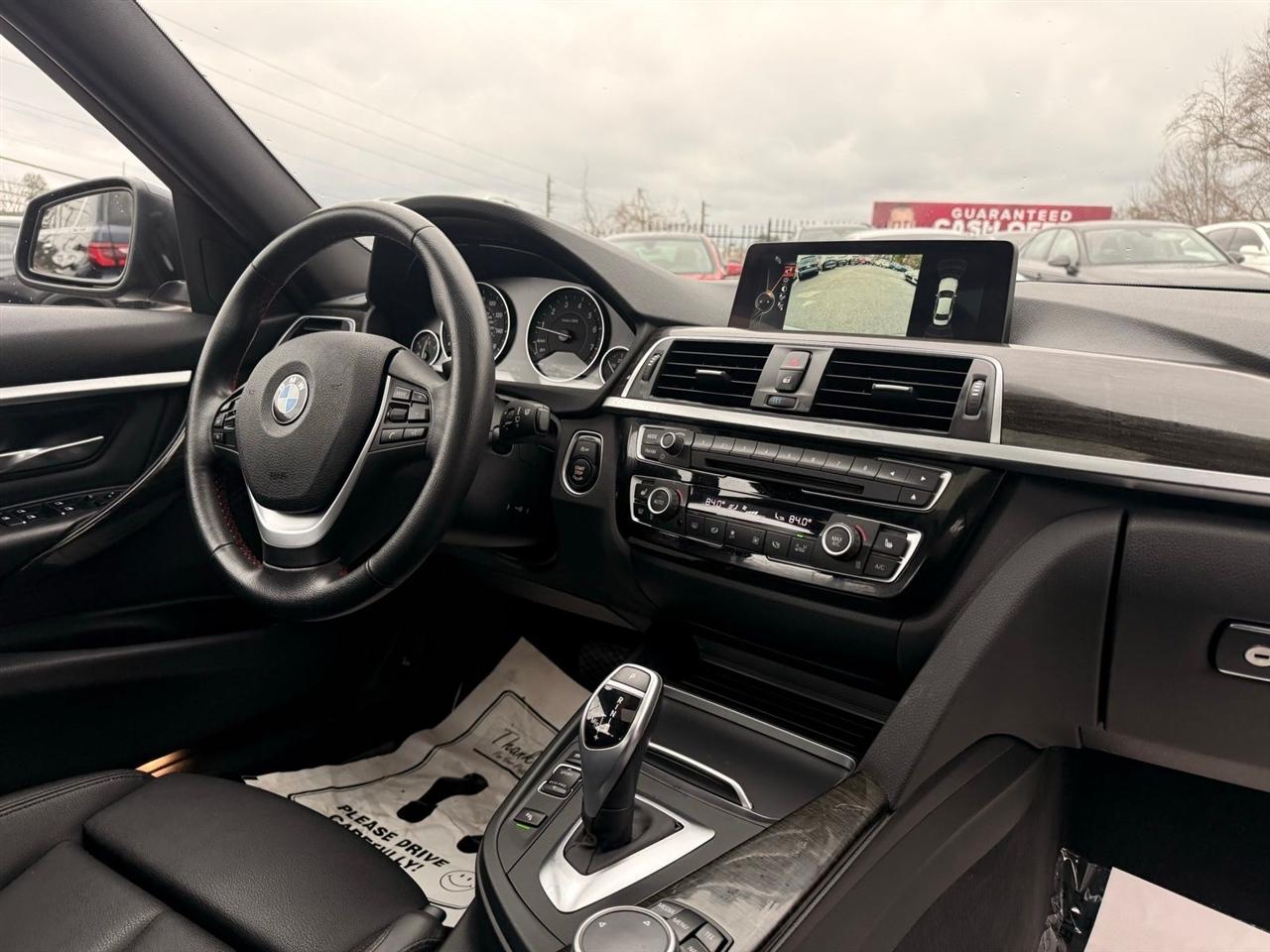 BMW 3 Series 4dr Sdn 328i xDrive AWD SULEV South Africa 2016