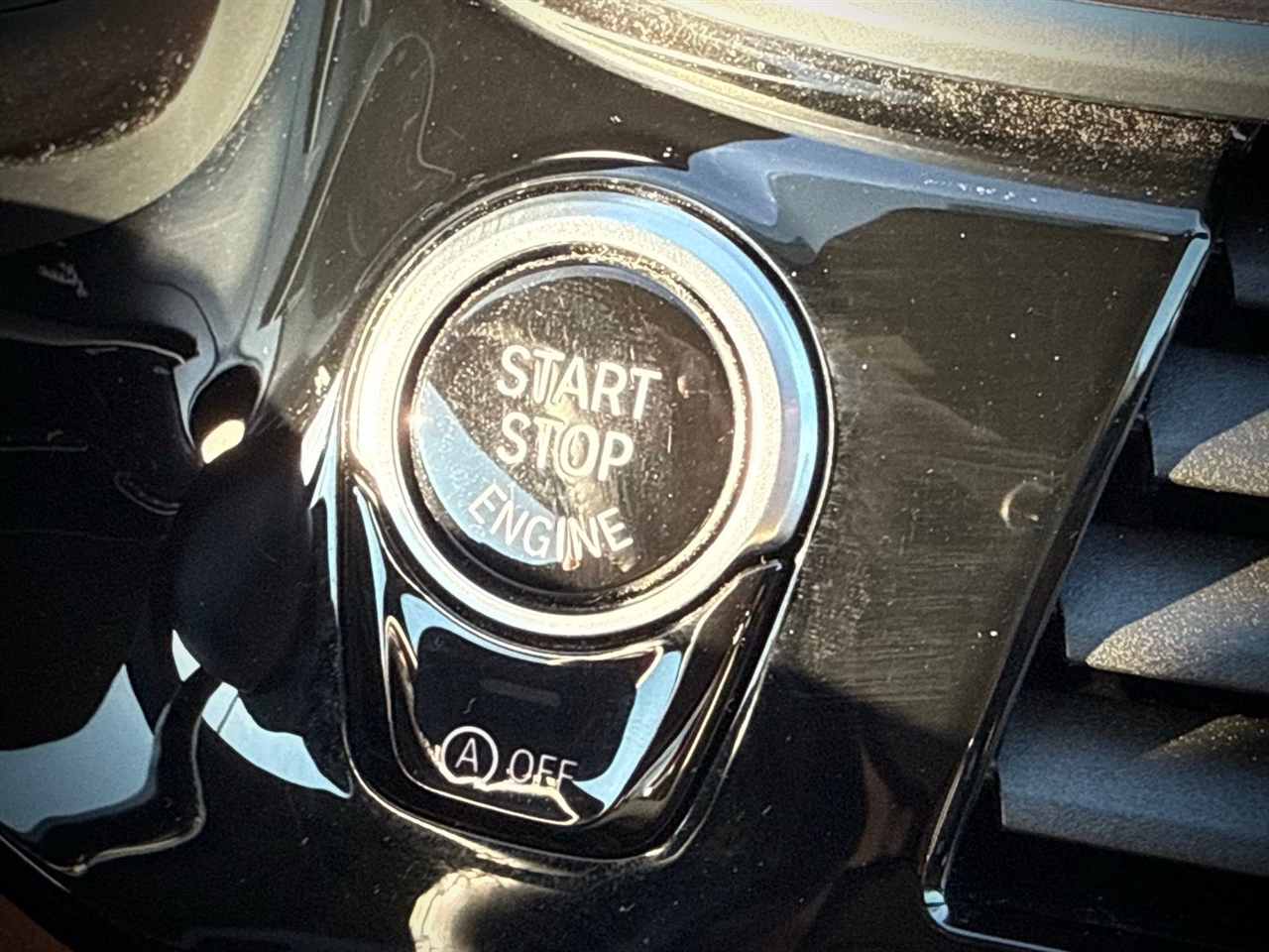 BMW 5 Series 530i xDrive Sedan 2019