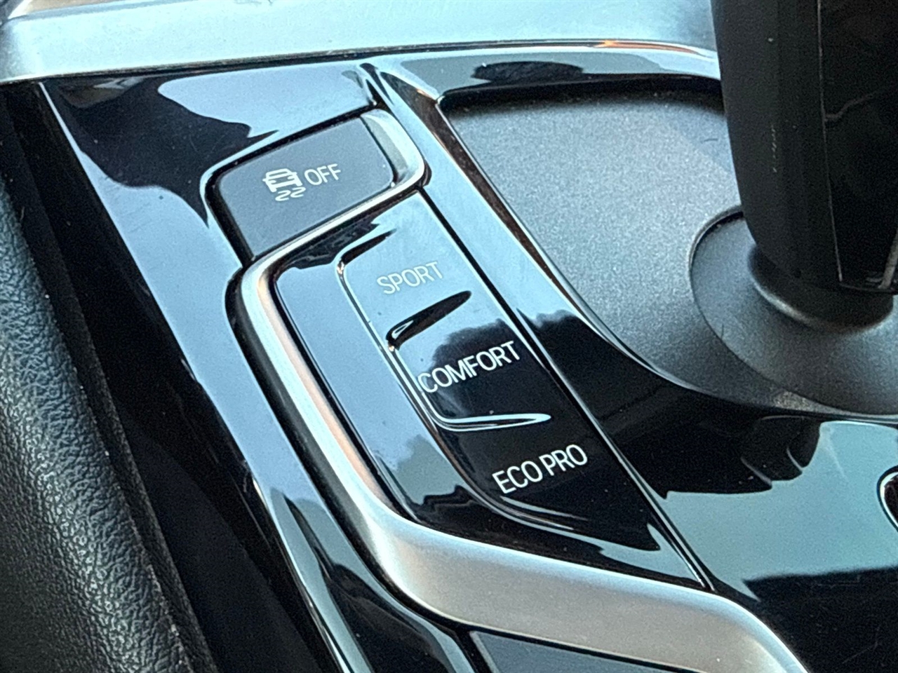 BMW 5 Series 530i xDrive Sedan 2019