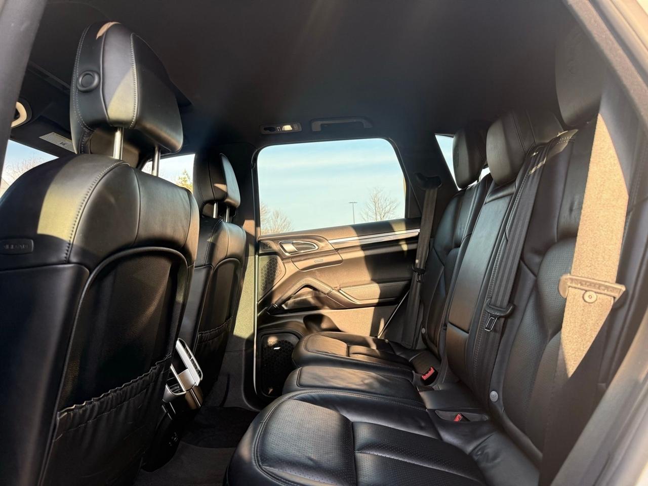 Porsche Cayenne  2017