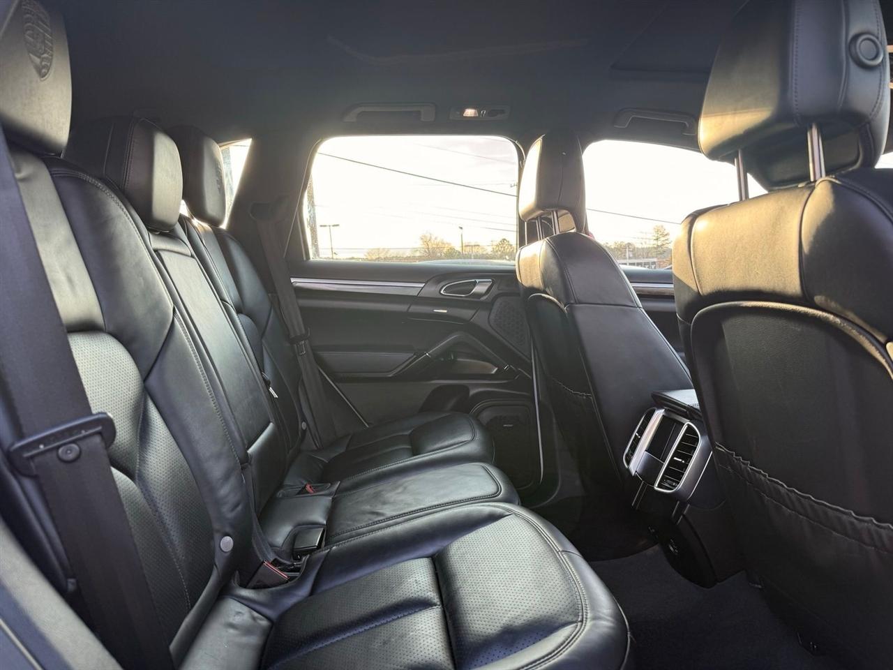 Porsche Cayenne  2017