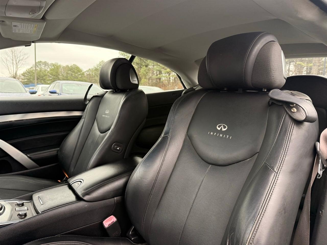 Infiniti G37 Convertible 2dr Base 2013