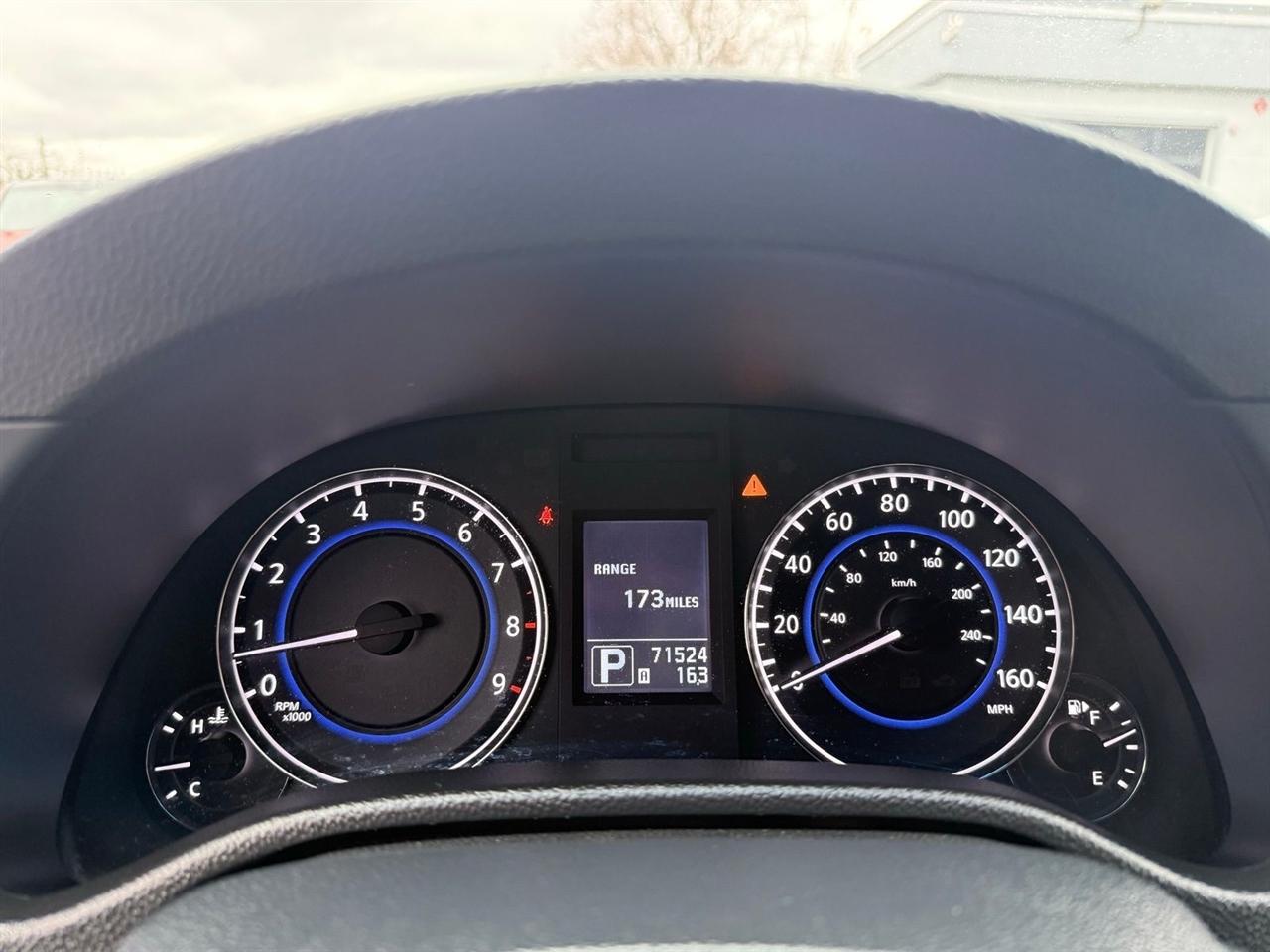 Infiniti G37 Convertible 2dr Base 2013