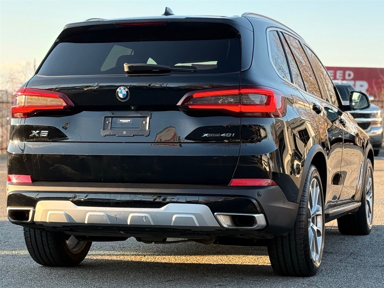 BMW X5 xDrive40i Sports Activity Vehicle 2023