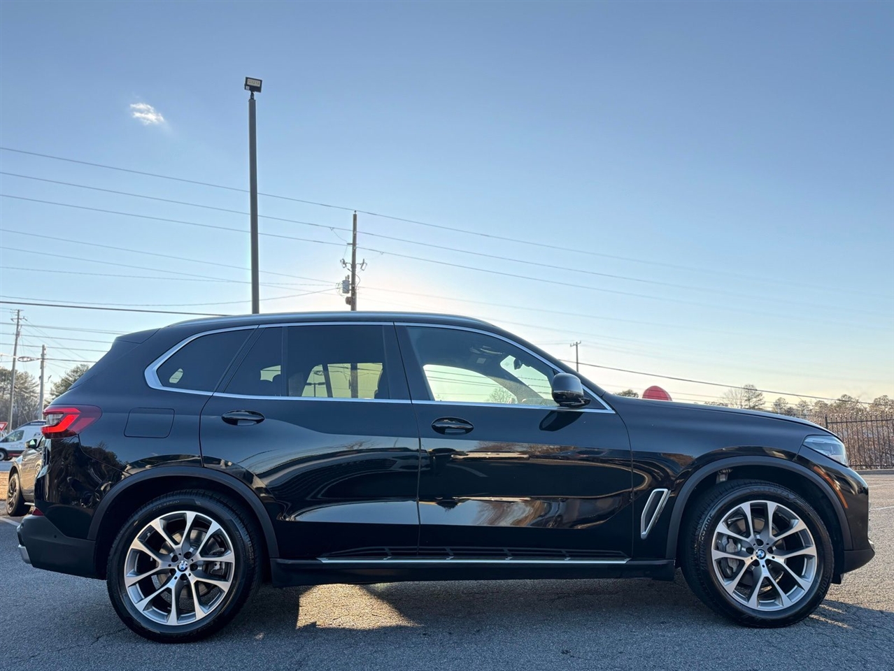 BMW X5 xDrive40i Sports Activity Vehicle 2023