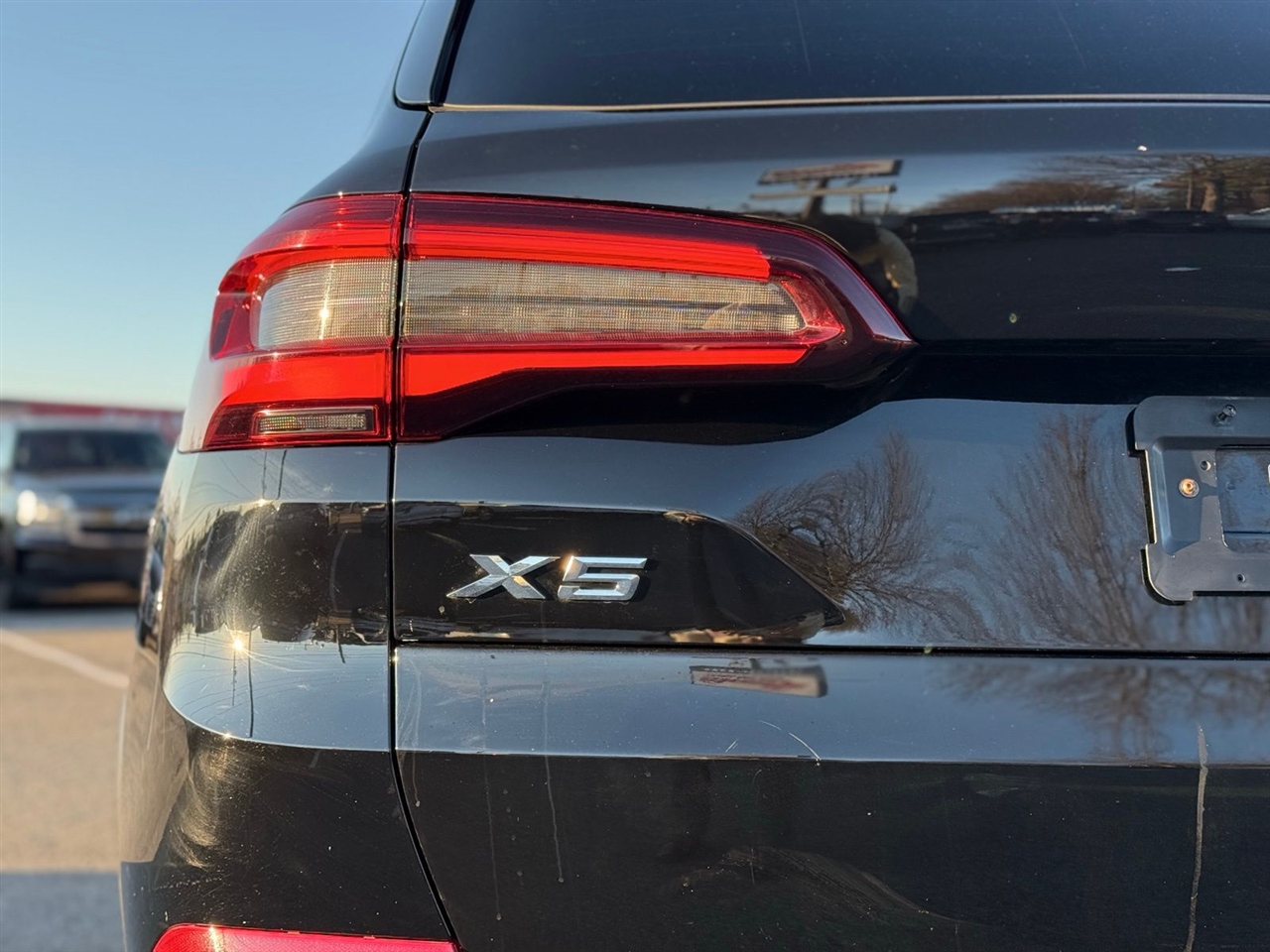 BMW X5 xDrive40i Sports Activity Vehicle 2023