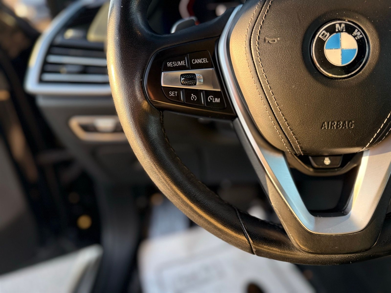 BMW X5 xDrive40i Sports Activity Vehicle 2023