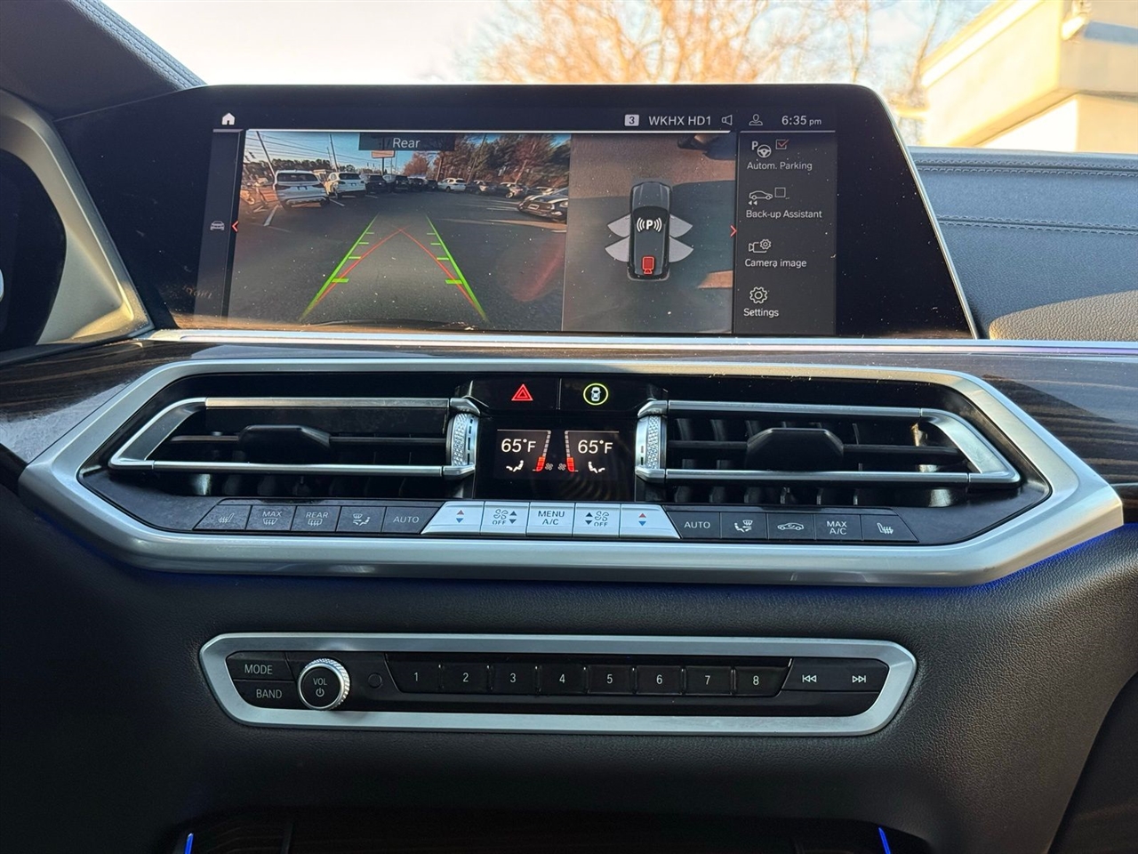 BMW X5 xDrive40i Sports Activity Vehicle 2023