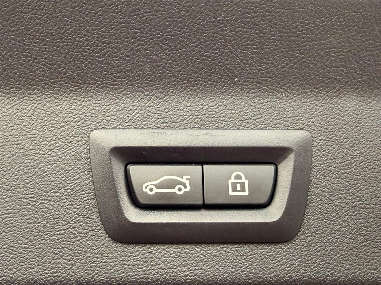 BMW X3 sDrive30i Sports Activity Vehicle 2022