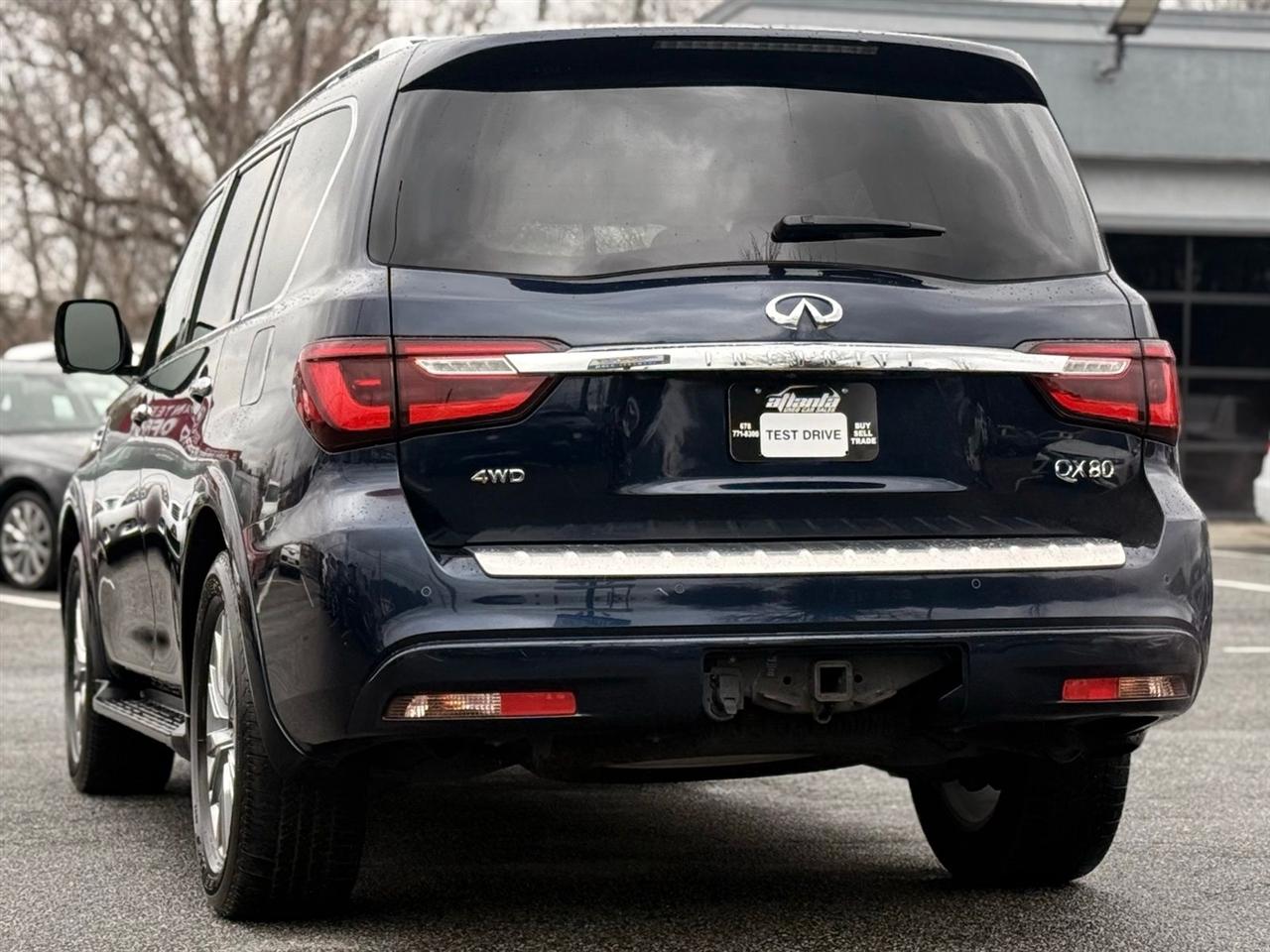 Infiniti QX80 LUXE AWD 2021