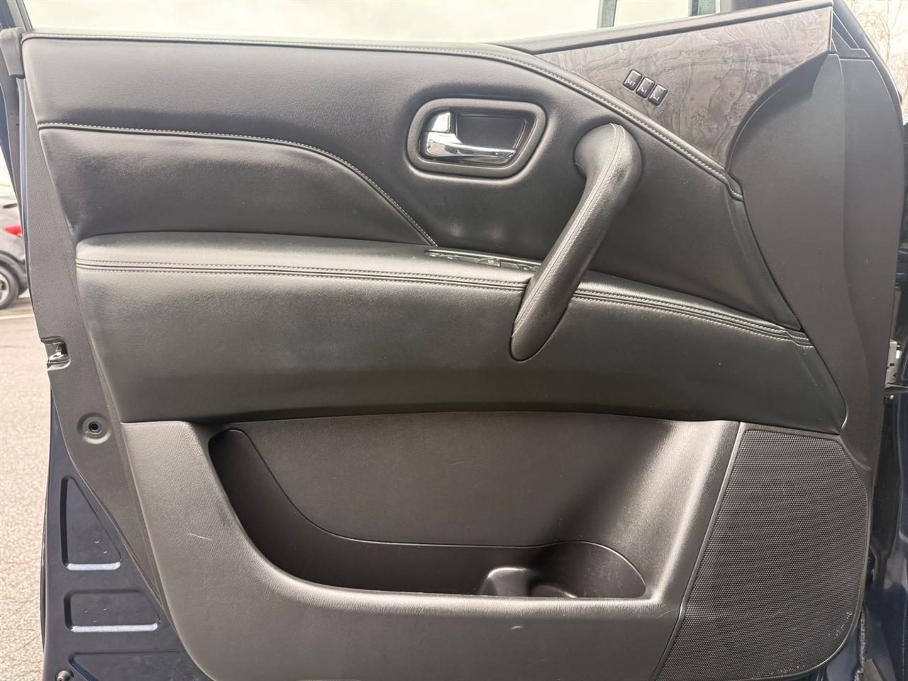 Infiniti QX80 LUXE AWD 2021