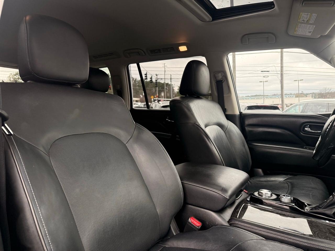 Infiniti QX80 LUXE AWD 2021