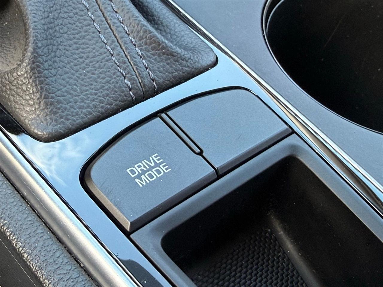 Hyundai Sonata SE 2.4L 2017