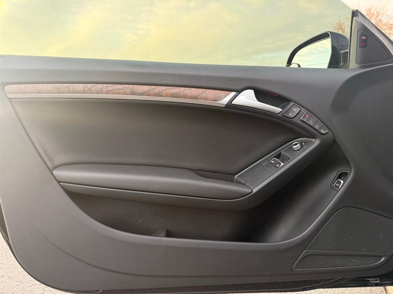 Audi A5 2dr Cpe Auto quattro 2.0T Premium Plus 2015