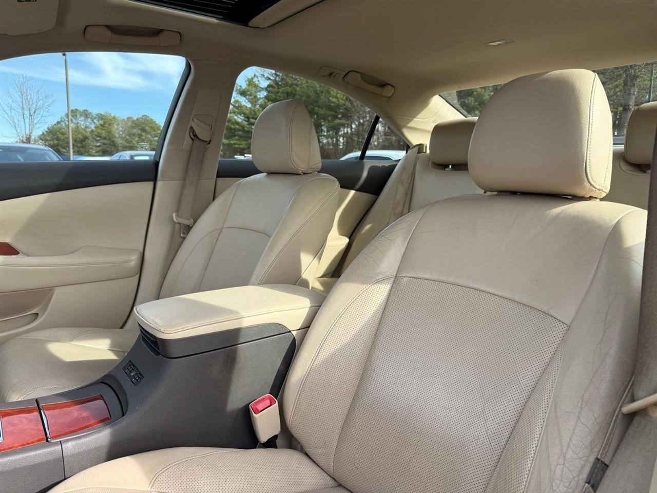 Lexus ES 350 4dr Sdn 2012