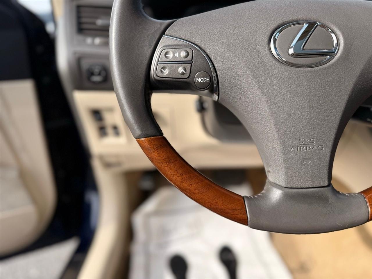 Lexus ES 350 4dr Sdn 2012