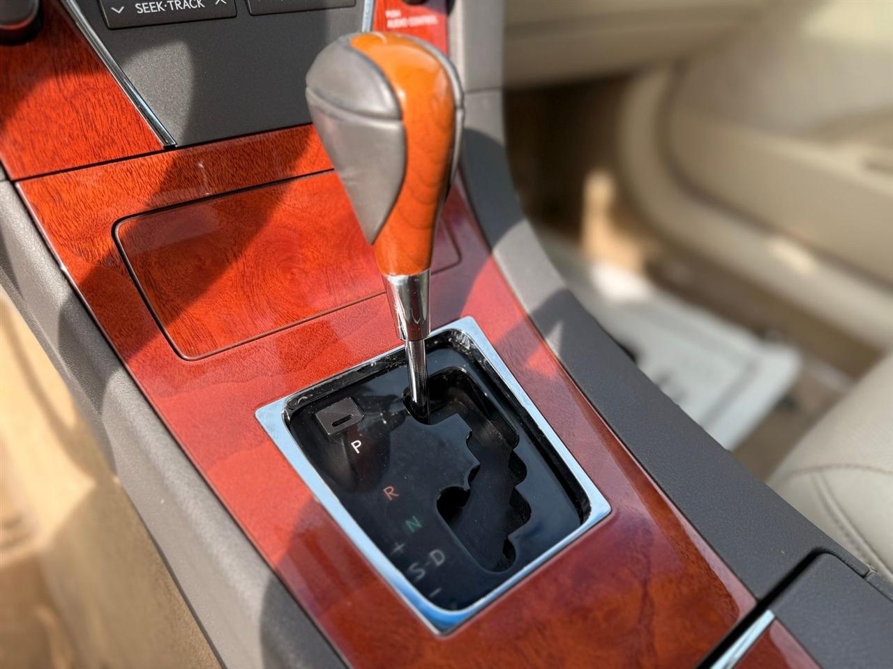 Lexus ES 350 4dr Sdn 2012