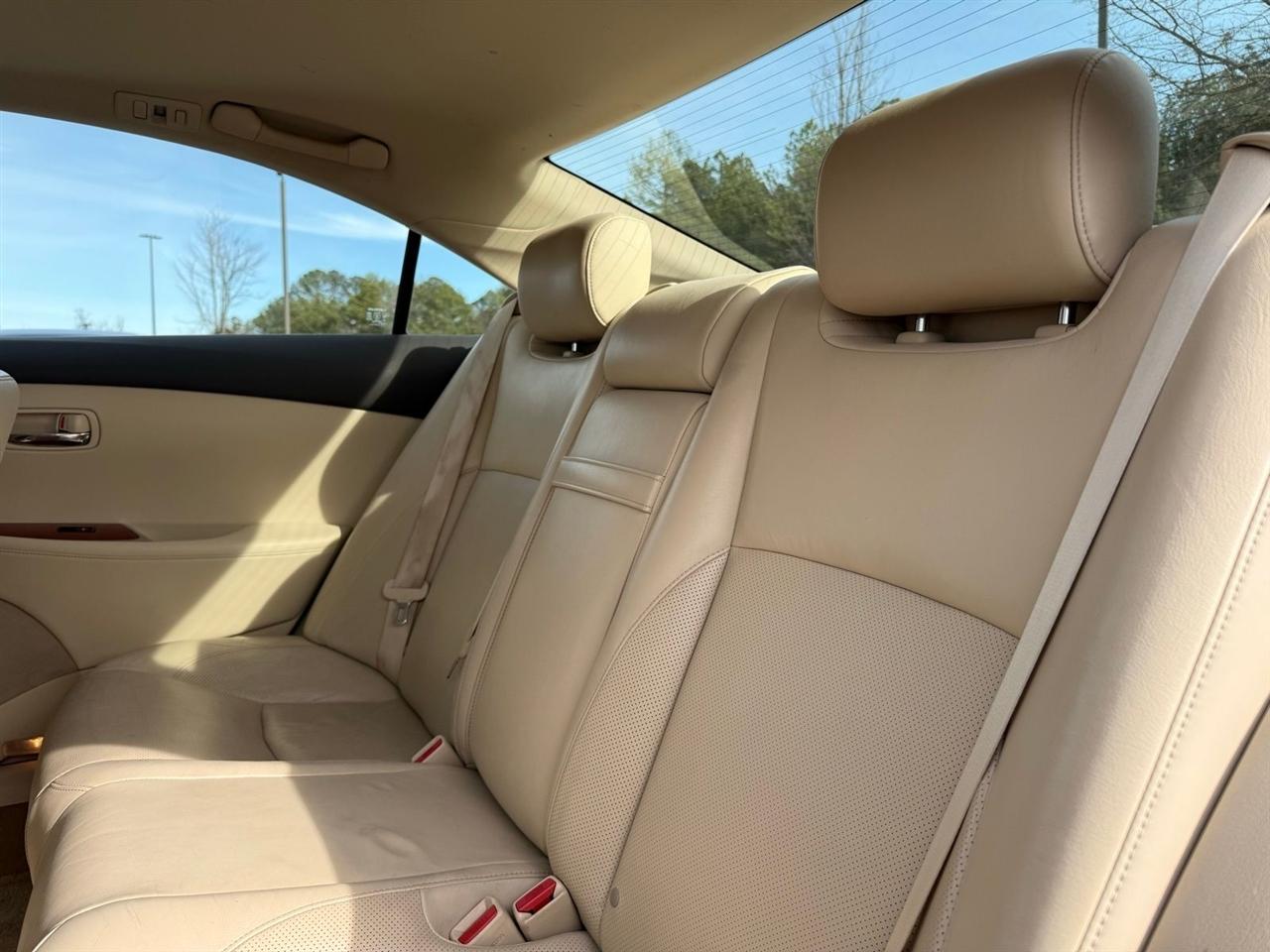 Lexus ES 350 4dr Sdn 2012