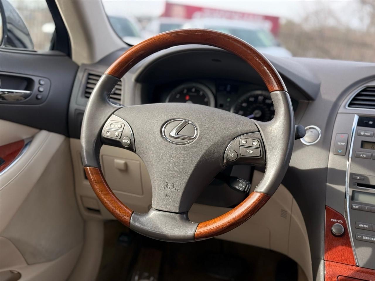 Lexus ES 350 4dr Sdn 2012