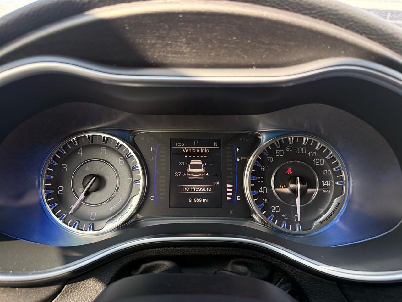 Chrysler 200 4dr Sdn Limited FWD 2016