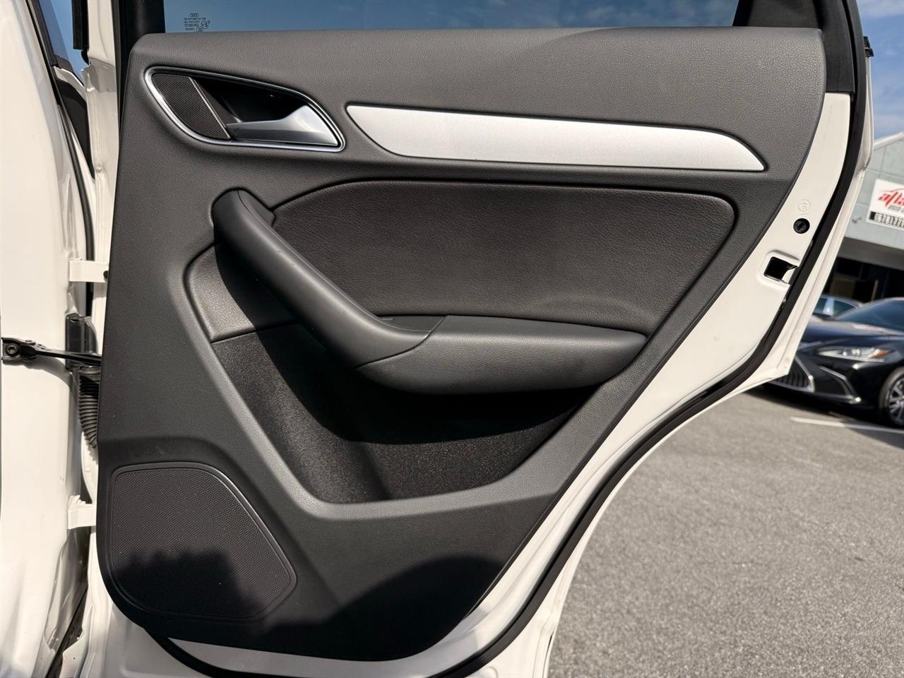 Audi Q3 2.0 TFSI Premium FWD 2017