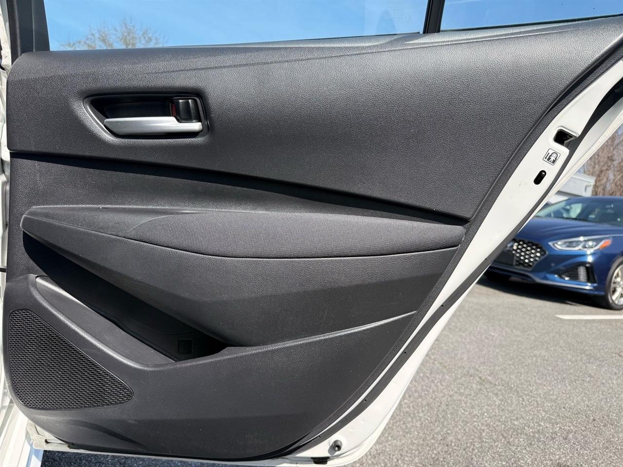 Toyota Corolla LE CVT (Natl) 2020