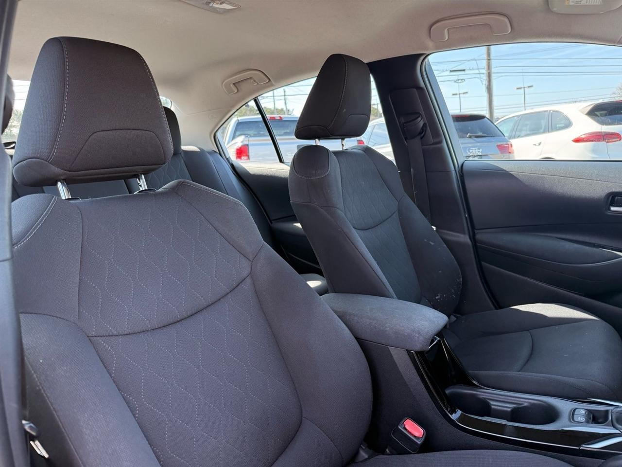 Toyota Corolla LE CVT (Natl) 2020