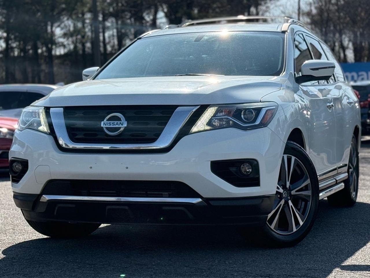 Nissan Pathfinder 4x4 Platinum 2018