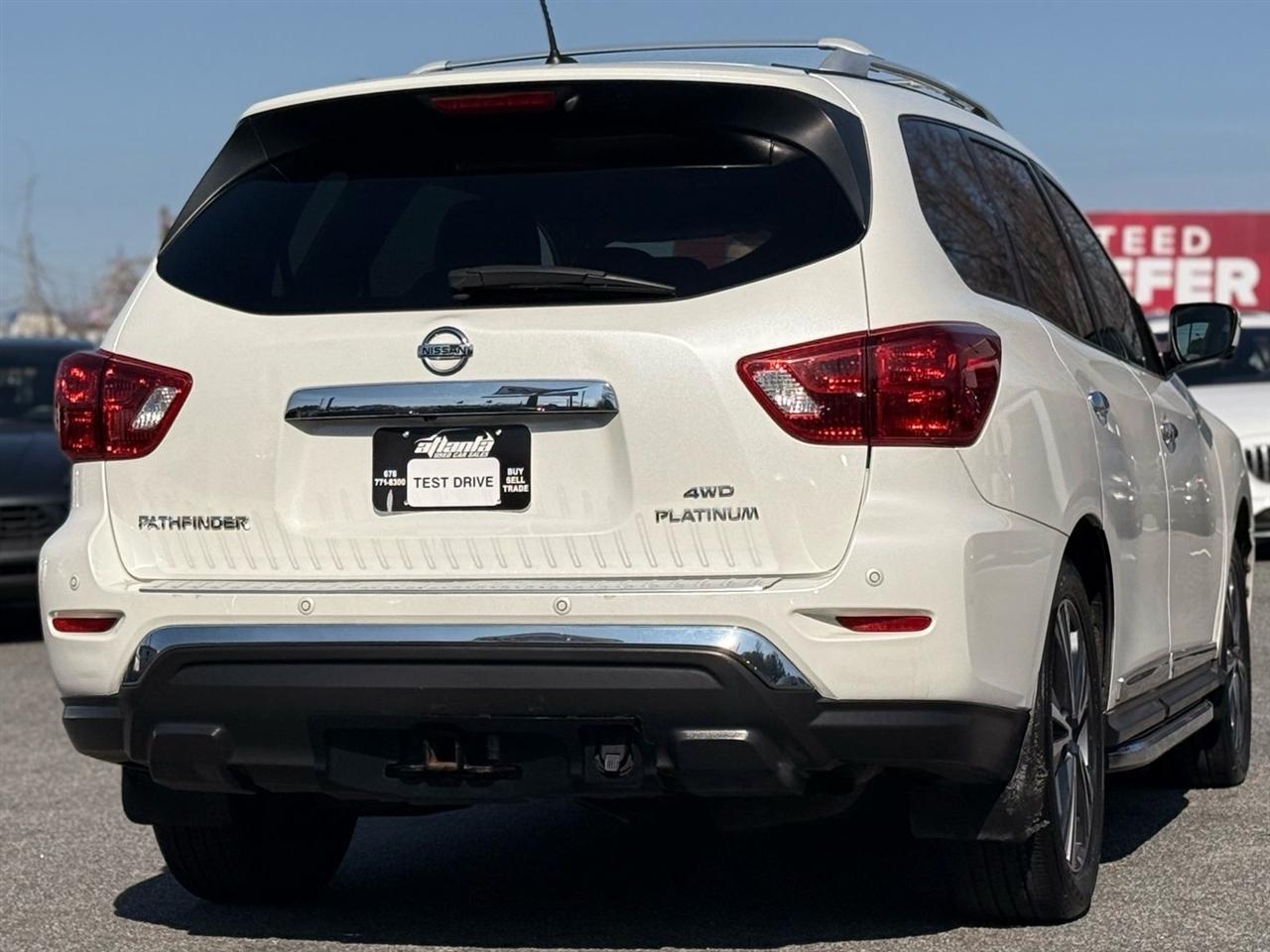 Nissan Pathfinder 4x4 Platinum 2018