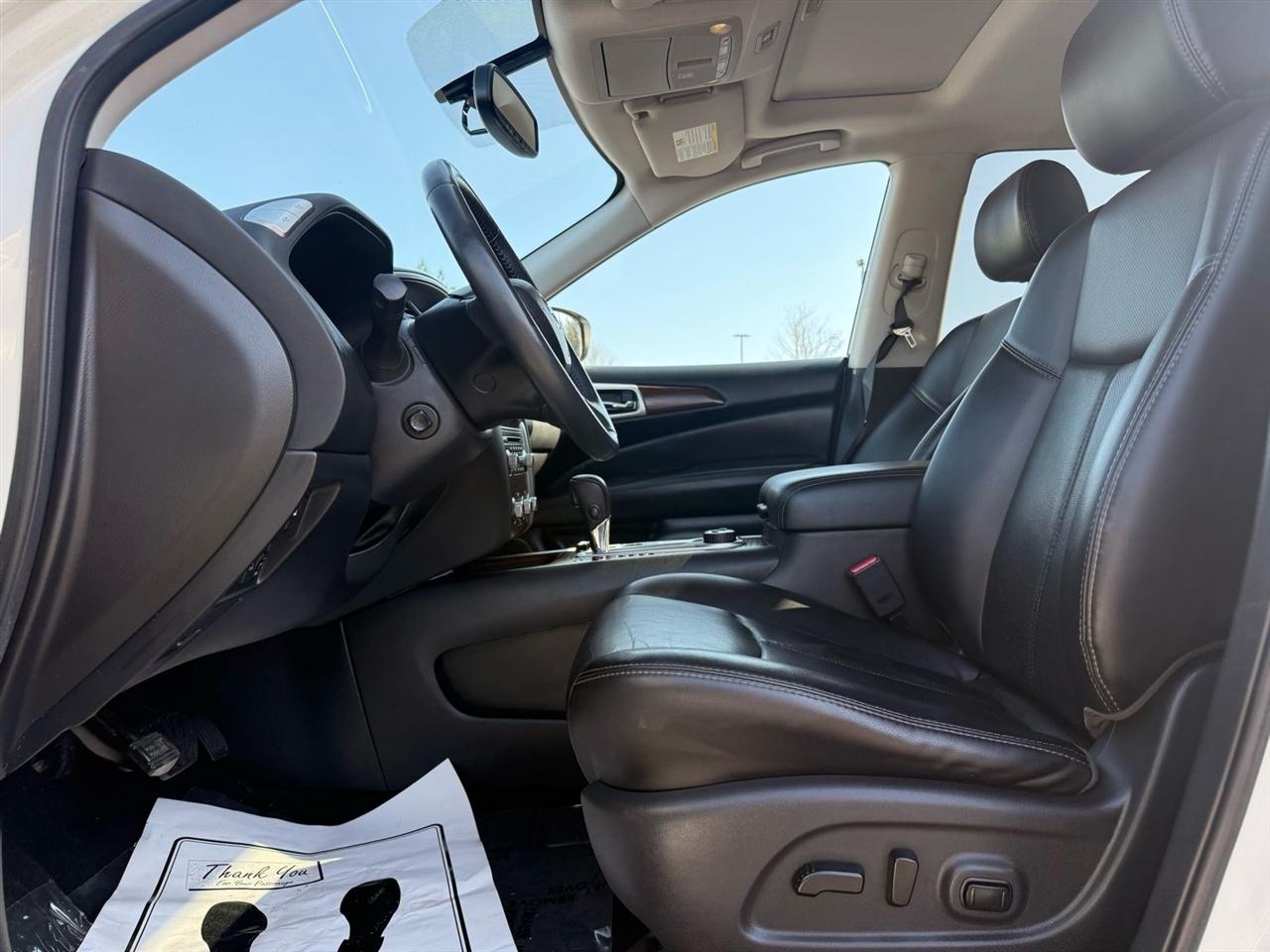 Nissan Pathfinder 4x4 Platinum 2018